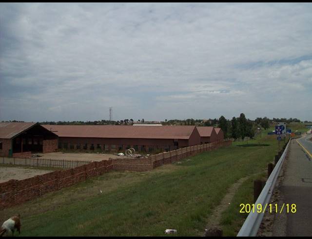 4,000M² WAREHOUSE FOR SALE IN WITPOORT ESTATES